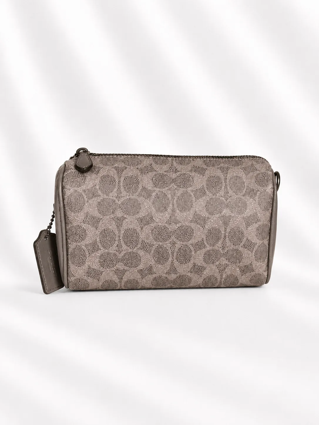 Coach Nolita 19 in Signature Canvas